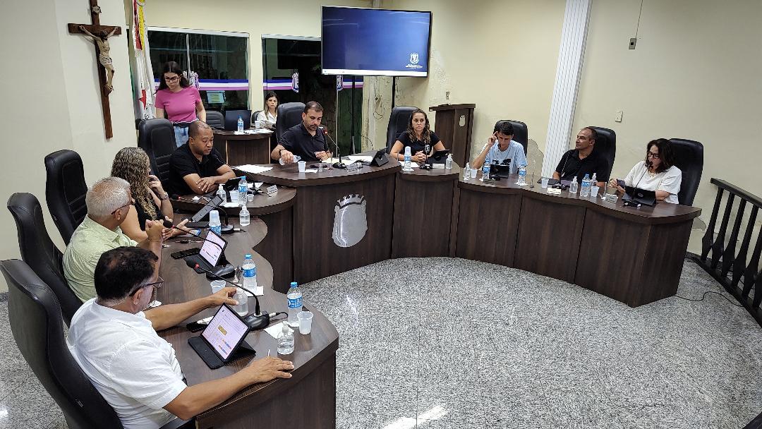 Câmara Municipal aprova três projetos de lei em dois turnos na sessão desta terça-feira