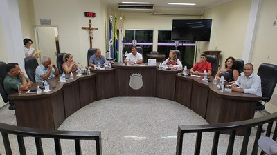 Câmara Municipal de São João Nepomuceno aprova revisão salarial e repasses para Entidades em Reunião Extraordinária