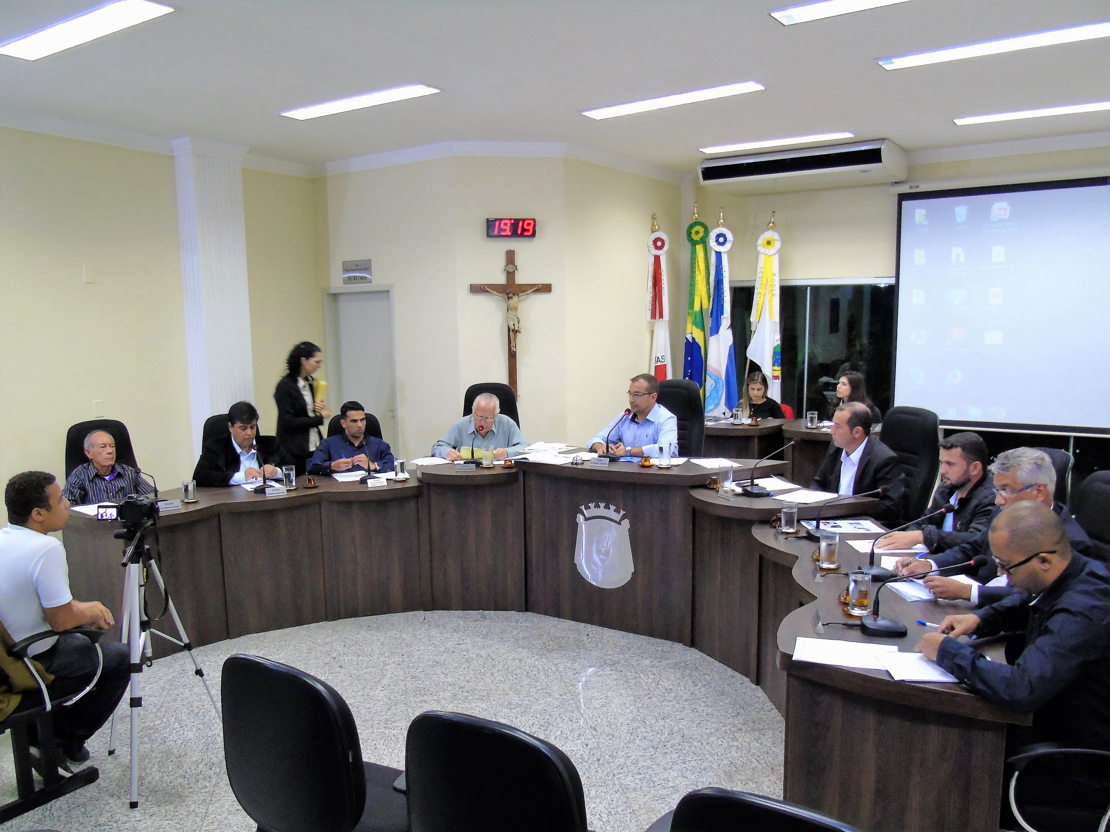 Oito Projetos de Lei foram aprovados na  24ª Reunião Ordinária do Legislativo Municipal