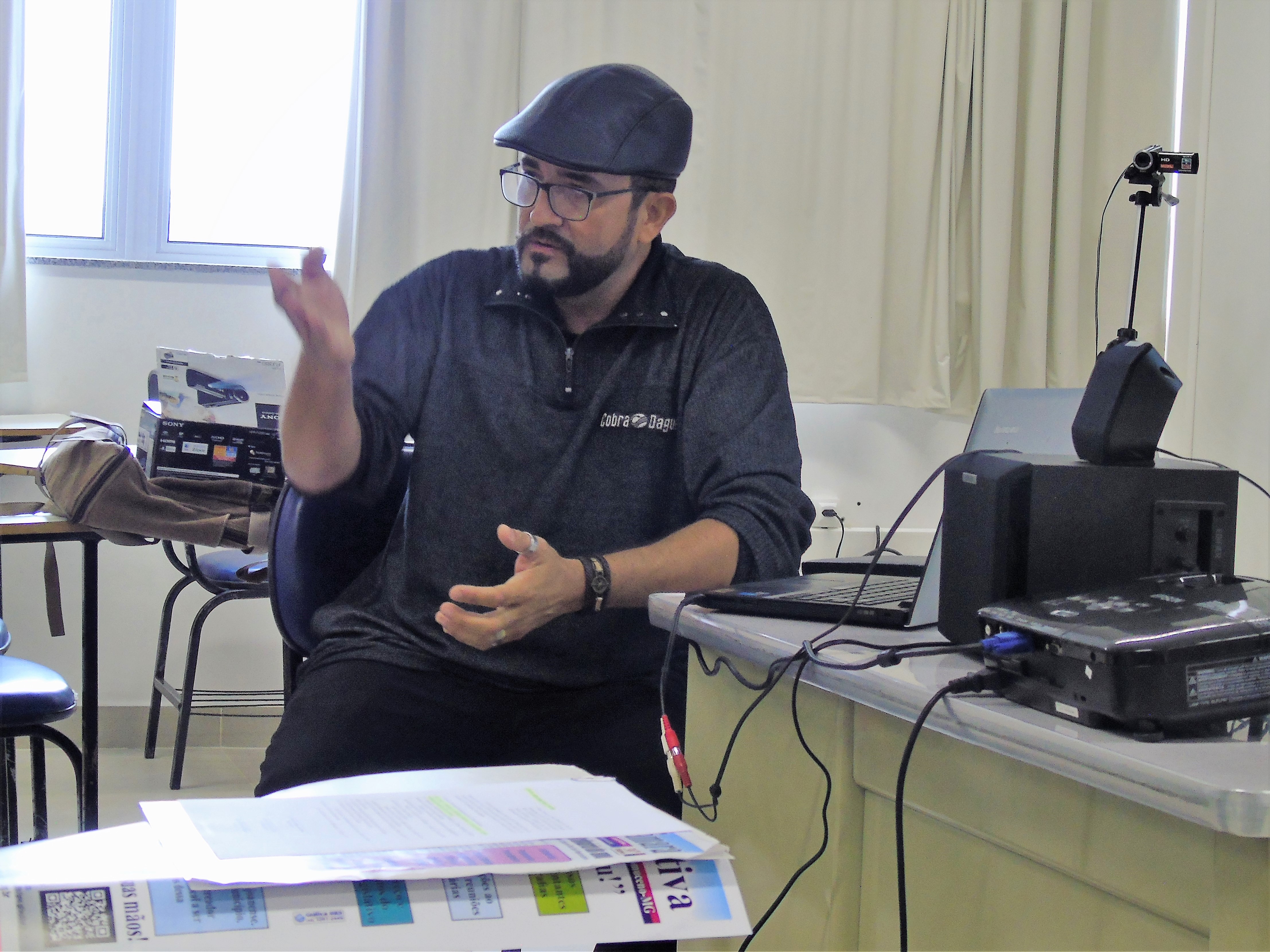 Palestra na UFJF aborda os desafios do profissional de comunicação na intermediação entre o Poder Legislativo e a Sociedade