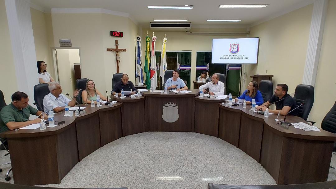 Participação popular e aprovação de leis marcam reunião produtiva da Câmara Municipal
