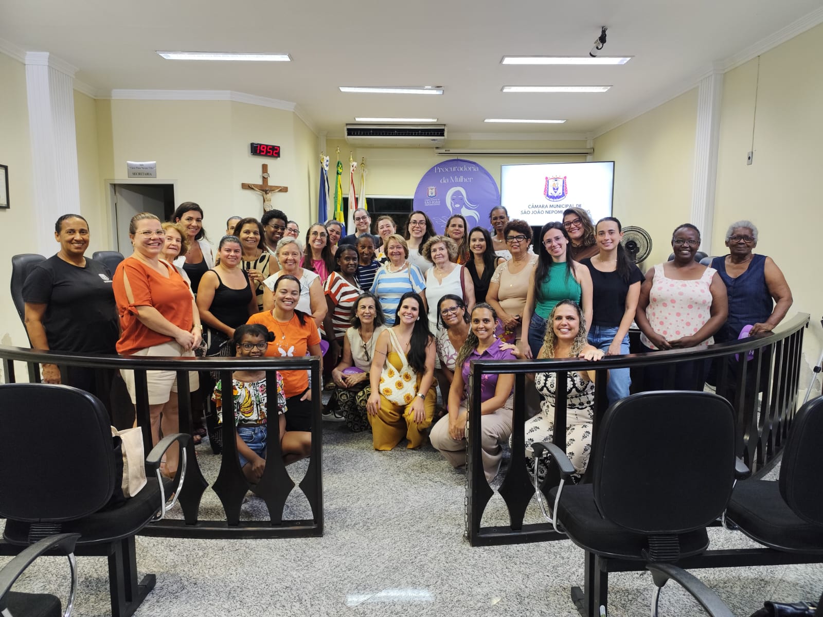 Roda de Conversa do Janeiro Branco promove reflexão, escuta e interação no Plenário da Câmara